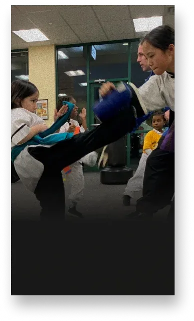 Children class at U.S. Kuo Shu Academy